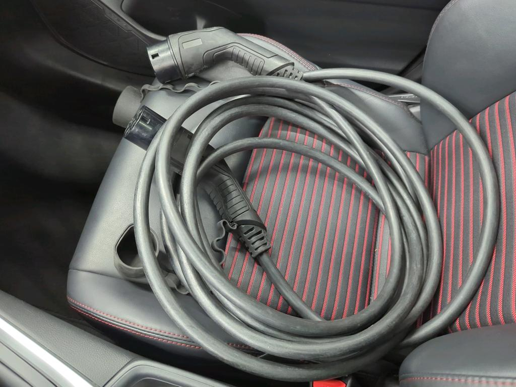 Toyota RAV4 2.5 PHEV PREMIUM E-MULTIDRIVE 4WD
